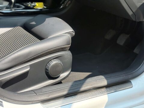 Mercedes-Benz A Class 1.3 A 200 Sport Executive 5dr 29