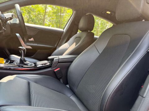 Mercedes-Benz A Class 1.3 A 200 Sport Executive 5dr 57