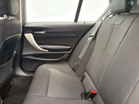 BMW 1 Series 1.5 116D SE 5dr 33