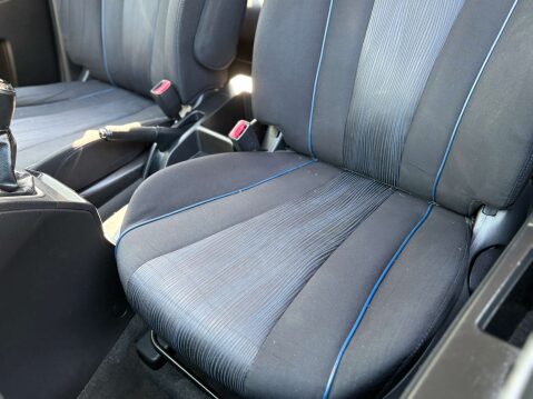 Mazda 5 2.0 5 TS2 5dr 49