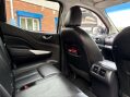 Nissan Navara 2.3 Navara Tekna dCi 4WD 5dr 59