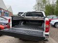 Nissan Navara 2.3 Navara Tekna dCi 4WD 5dr 21