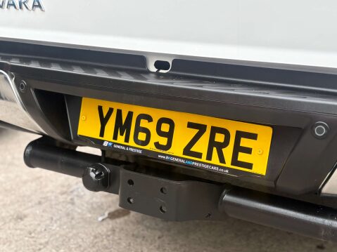 Nissan Navara 2.3 Navara Tekna dCi 4WD 5dr 27