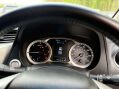 Nissan Navara 2.3 Navara Tekna dCi 4WD 5dr 61