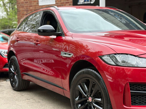 Jaguar F-Pace 2.0 F-PACE R-Sport AWD D Auto 4WD 5dr 6
