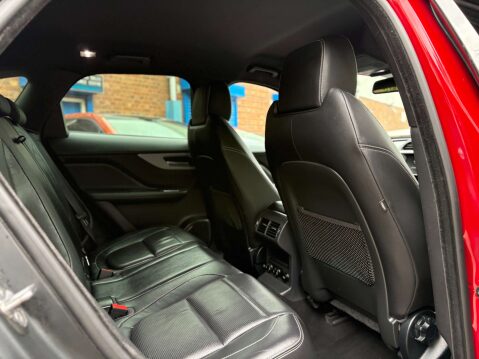 Jaguar F-Pace 2.0 F-PACE R-Sport AWD D Auto 4WD 5dr 36
