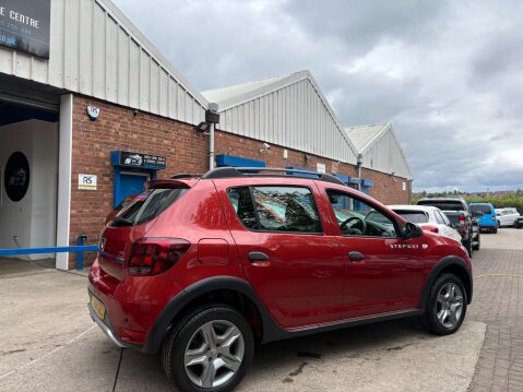 Dacia Sandero 0.9 Sandero Stepway Laureate TCE 5dr 25