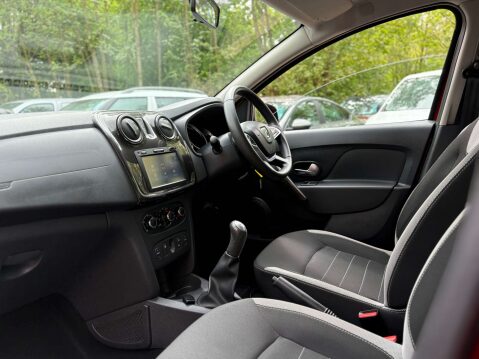 Dacia Sandero 0.9 Sandero Stepway Laureate TCE 5dr 49