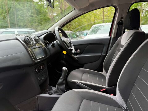 Dacia Sandero 0.9 Sandero Stepway Laureate TCE 5dr 54