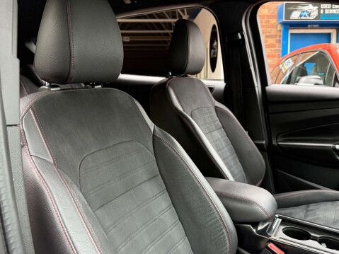 Ford Kuga 1.5 Kuga ST-Line TDCi 5dr 46