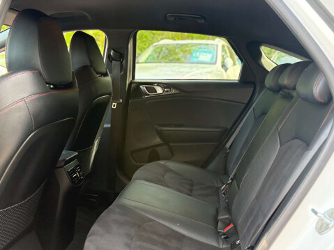 Kia Pro Ceed 1.6 ProCeed GT ISG Semi-Auto 5dr 43