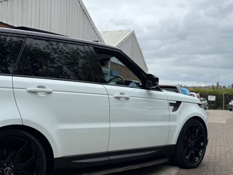 Land Rover Range Rover Sport 3.0 Range Rover Sport HSE Dynamic SDV6 Auto 4WD 5dr 30