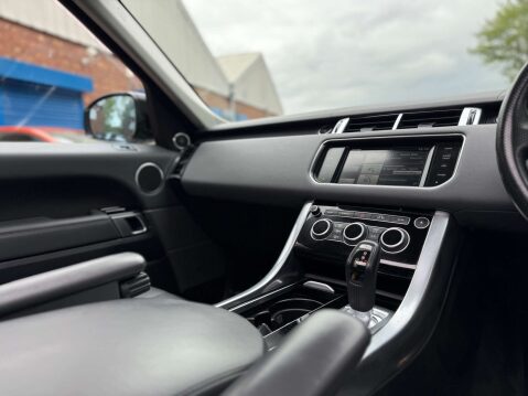 Land Rover Range Rover Sport 3.0 Range Rover Sport HSE Dynamic SDV6 Auto 4WD 5dr 36