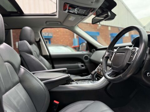 Land Rover Range Rover Sport 3.0 Range Rover Sport HSE Dynamic SDV6 Auto 4WD 5dr 38