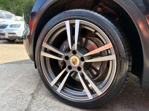 Porsche Cayenne 3.0 Cayenne V6 D Tiptronic 4WD 5dr 14