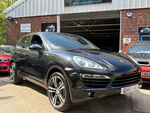 Porsche Cayenne 3.0 Cayenne V6 D Tiptronic 4WD 5dr 3