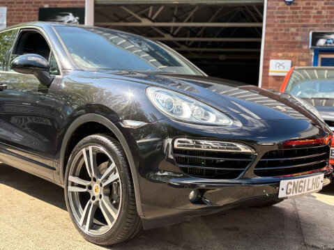 Porsche Cayenne 3.0 Cayenne V6 D Tiptronic 4WD 5dr 6