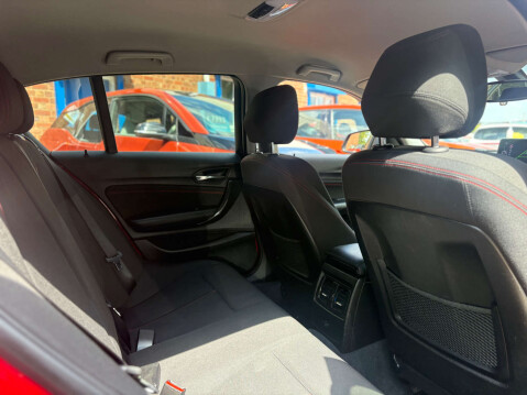 BMW 1 Series 1.6 118i Sport T 5dr 39