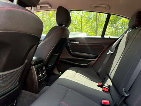 BMW 1 Series 1.6 118i Sport T 5dr 38