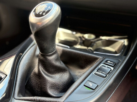 BMW 1 Series 1.6 118i Sport T 5dr 54