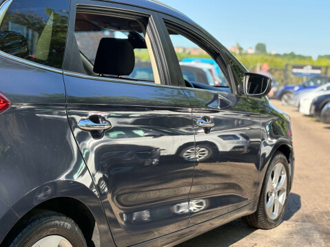 Kia Carens 1.7 Carens 2 EcoDynamics CRDi 5dr 25