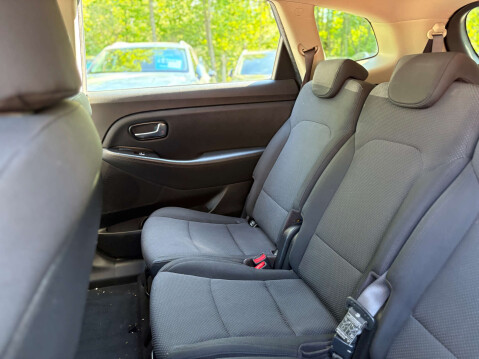 Kia Carens 1.7 Carens 2 EcoDynamics CRDi 5dr 46