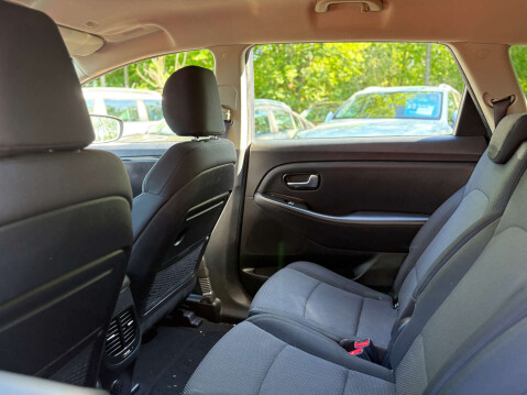 Kia Carens 1.7 Carens 2 EcoDynamics CRDi 5dr 52