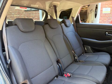 Kia Carens 1.7 Carens 2 EcoDynamics CRDi 5dr 38