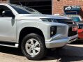 Mitsubishi L200 2.3 L200 4Life DI-D 4WD 9