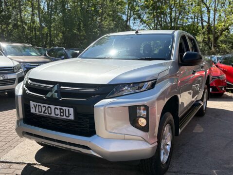 Mitsubishi L200 2.3 L200 4Life DI-D 4WD 12