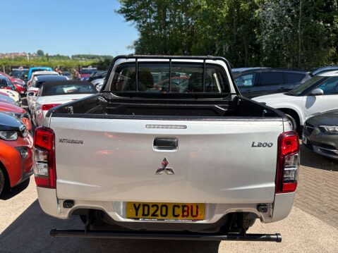 Mitsubishi L200 2.3 L200 4Life DI-D 4WD 16