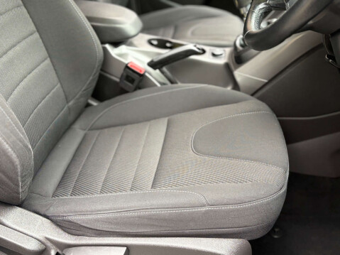 Ford Kuga 2.0 Kuga Zetec TDCI 5dr 28