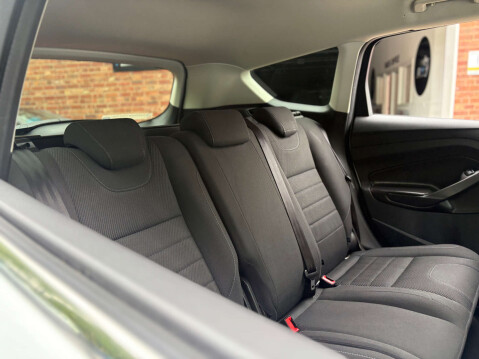 Ford Kuga 2.0 Kuga Zetec TDCI 5dr 31