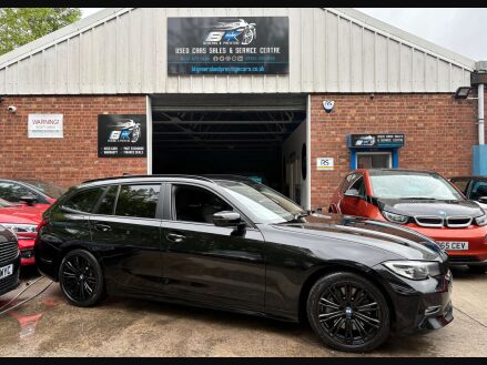 BMW 3 Series 3.0 330d xDrive Sport MHEV Auto 4WD 5dr