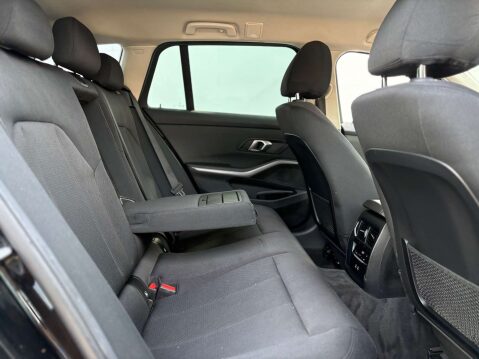 BMW 3 Series 3.0 330d xDrive Sport MHEV Auto 4WD 5dr 41