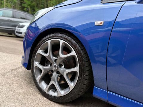 Vauxhall Corsa 1.6 Corsa VXR 3dr 13