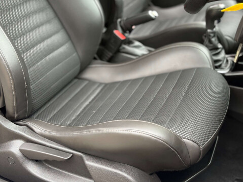 Vauxhall Corsa 1.6 Corsa VXR 3dr 32