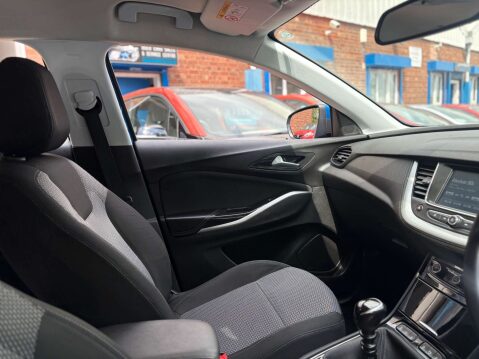 Vauxhall Grandland X 1.2 Grandland X SE T S/S 5dr 26