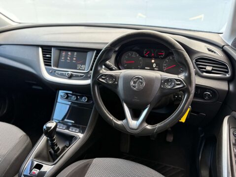Vauxhall Grandland X 1.2 Grandland X SE T S/S 5dr 40