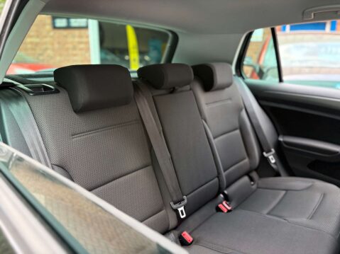 Volkswagen Golf 1.5 Golf Match Edition TSi Evo Semi-Auto 5dr 30