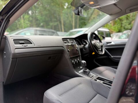 Volkswagen Golf 1.5 Golf Match Edition TSi Evo Semi-Auto 5dr 43