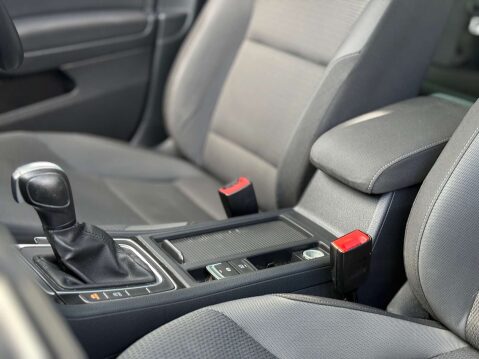 Volkswagen Golf 1.5 Golf Match Edition TSi Evo Semi-Auto 5dr 26