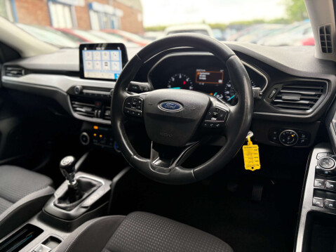 Ford Focus 1.5 Focus Zetec TDCI 5dr 21