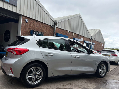 Ford Focus 1.5 Focus Zetec TDCI 5dr 23