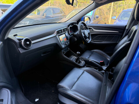 MG ZS 1.5 ZS Exclusive 5dr 4