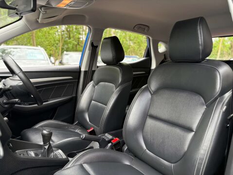 MG ZS 1.5 ZS Exclusive 5dr 45