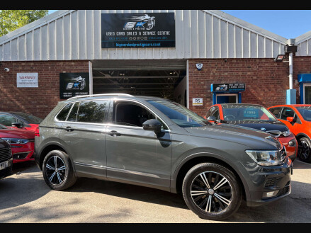 Volkswagen Tiguan 2.0 Tiguan SE Nav TDI BlueMotion Technology 4Motion Semi-Auto 4WD 5dr