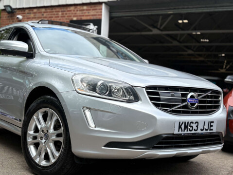 Volvo XC60 2.4 XC60 SE Luxury Nav D5 AWD Auto 4WD 5dr 4