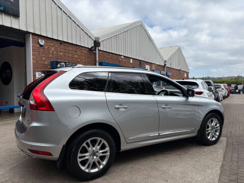 Volvo XC60 2.4 XC60 SE Luxury Nav D5 AWD Auto 4WD 5dr 25