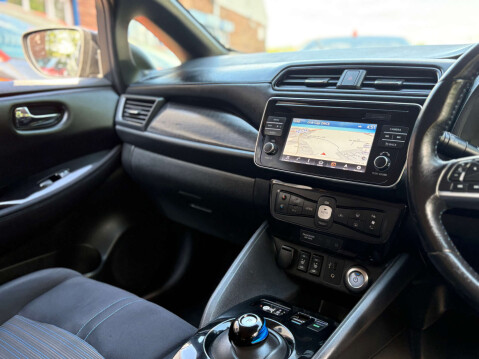 Nissan LEAF Leaf 2.Zero 5dr 22